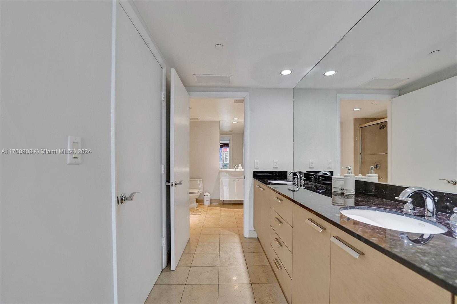 Small Image of 1850 SOUTH OCEAN DR #2709, Hallandale Beach Number 53