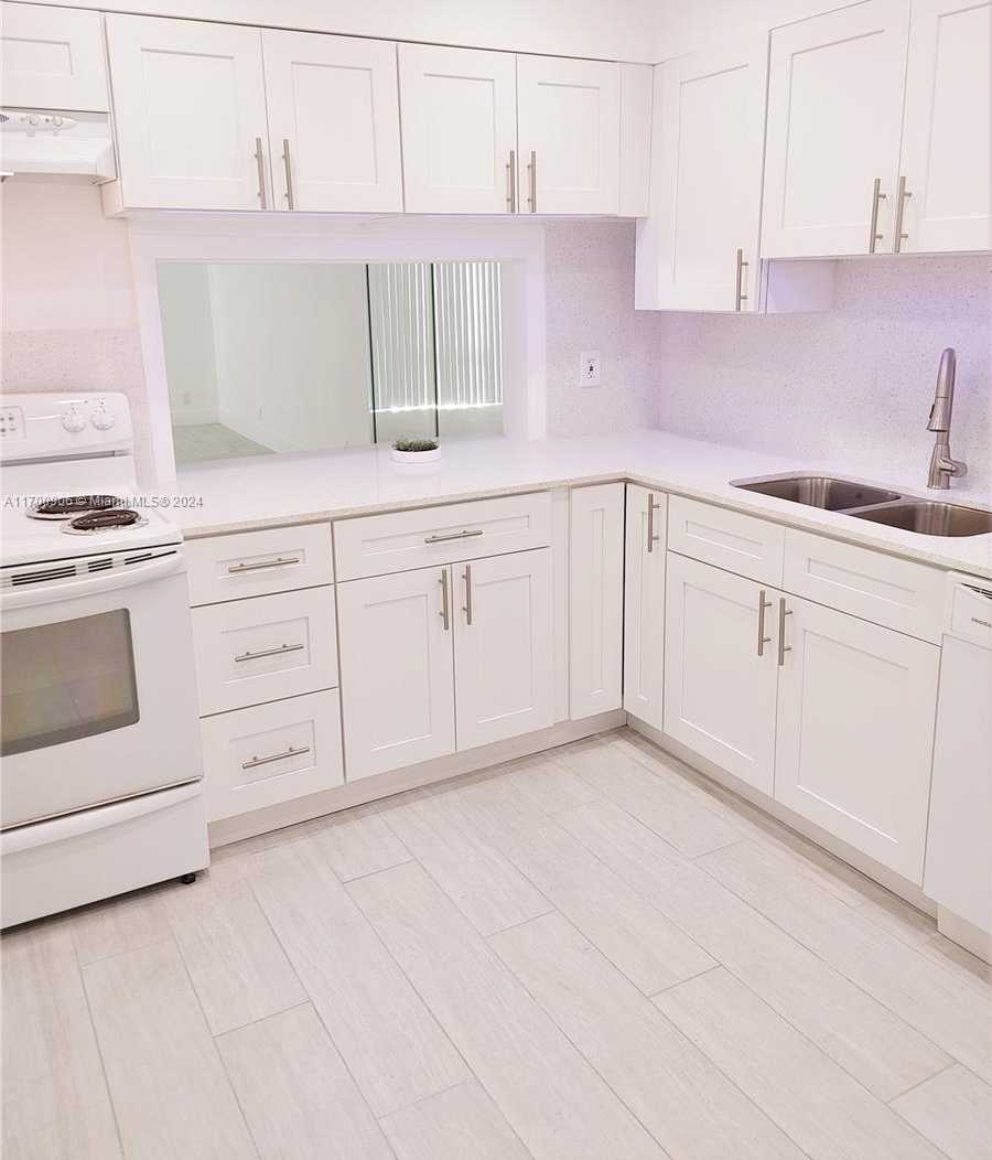 Small Image of 215 SOUTH EAST 3RD AVE #307C, Hallandale Beach Number 10