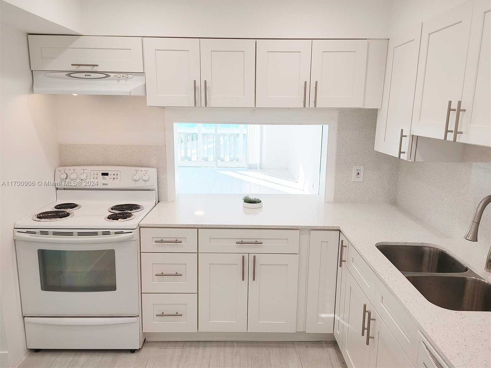 Small Image of 215 SOUTH EAST 3RD AVE #307C, Hallandale Beach Number 9