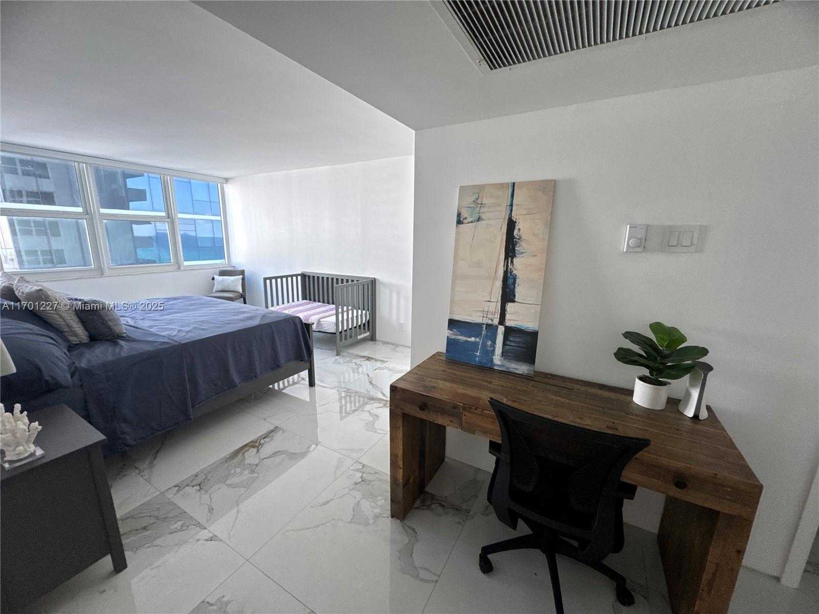 Small Image of 2030 SOUTH OCEAN DR #1022, Hallandale Beach Number 17