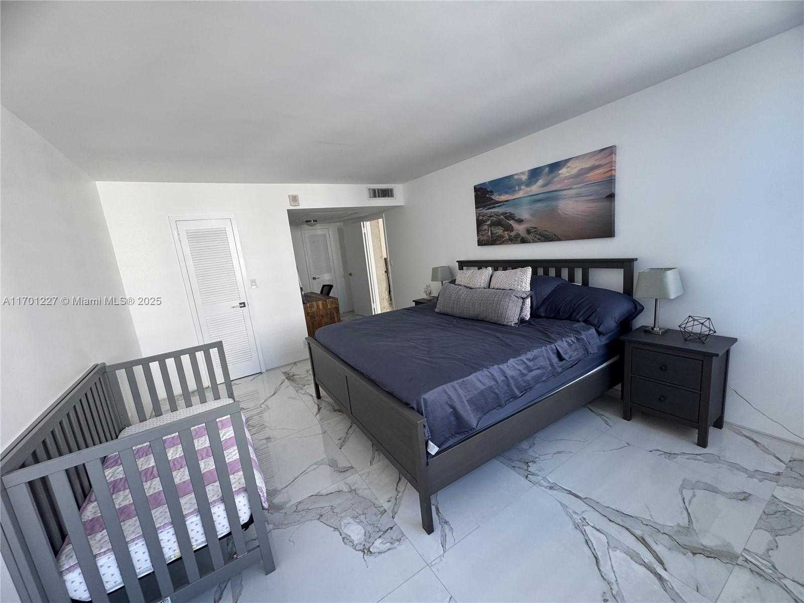 Small Image of 2030 SOUTH OCEAN DR #1022, Hallandale Beach Number 19