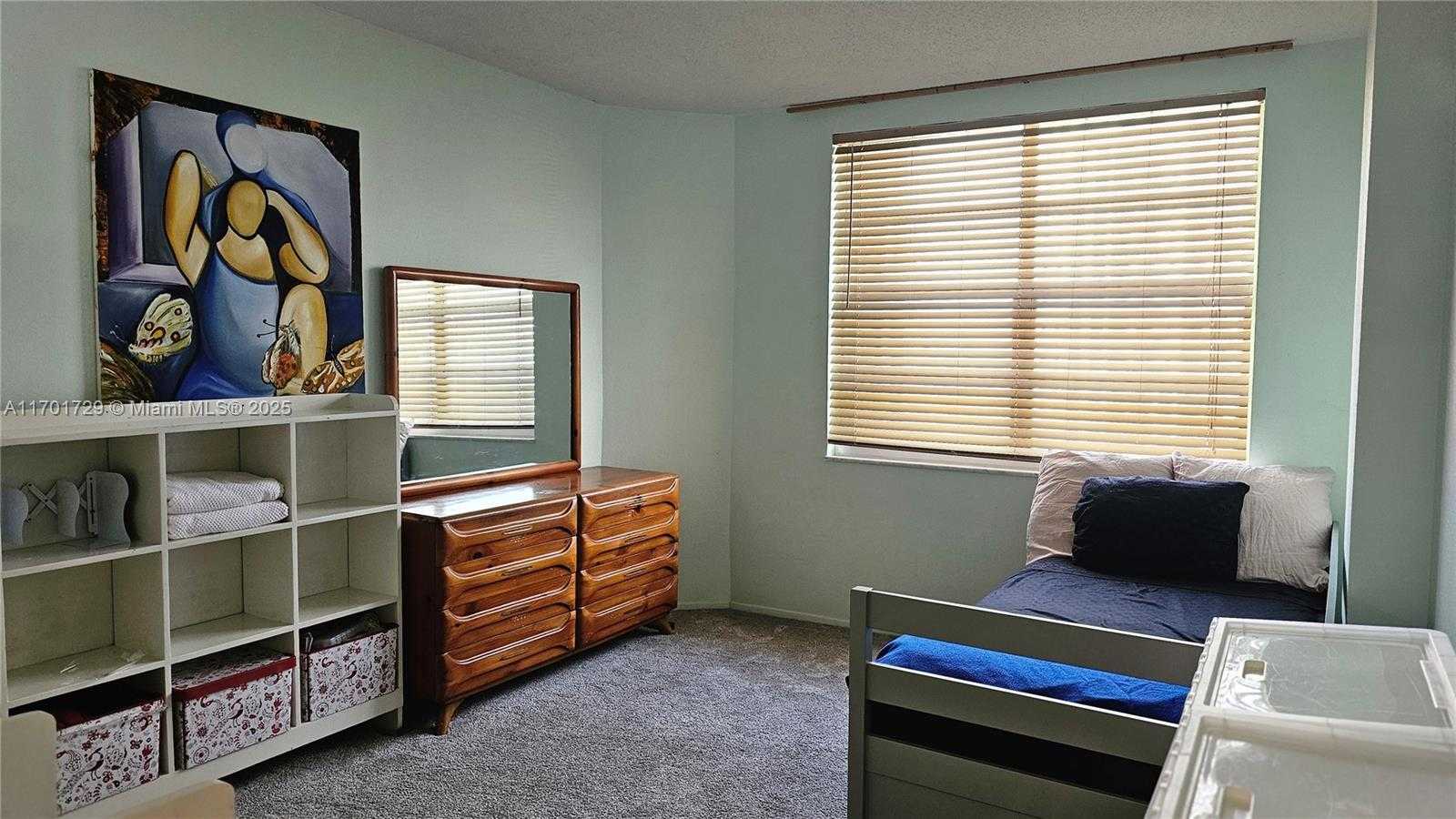 Small Image of 1985 SOUTH OCEAN DR #10H, Hallandale Beach Number 12