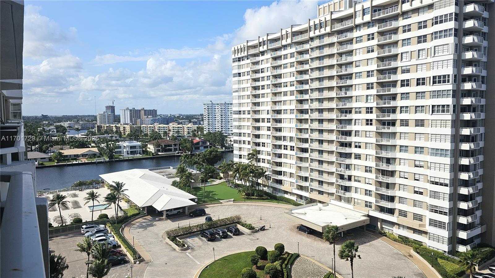 Small Image of 1985 SOUTH OCEAN DR #10H, Hallandale Beach Number 3