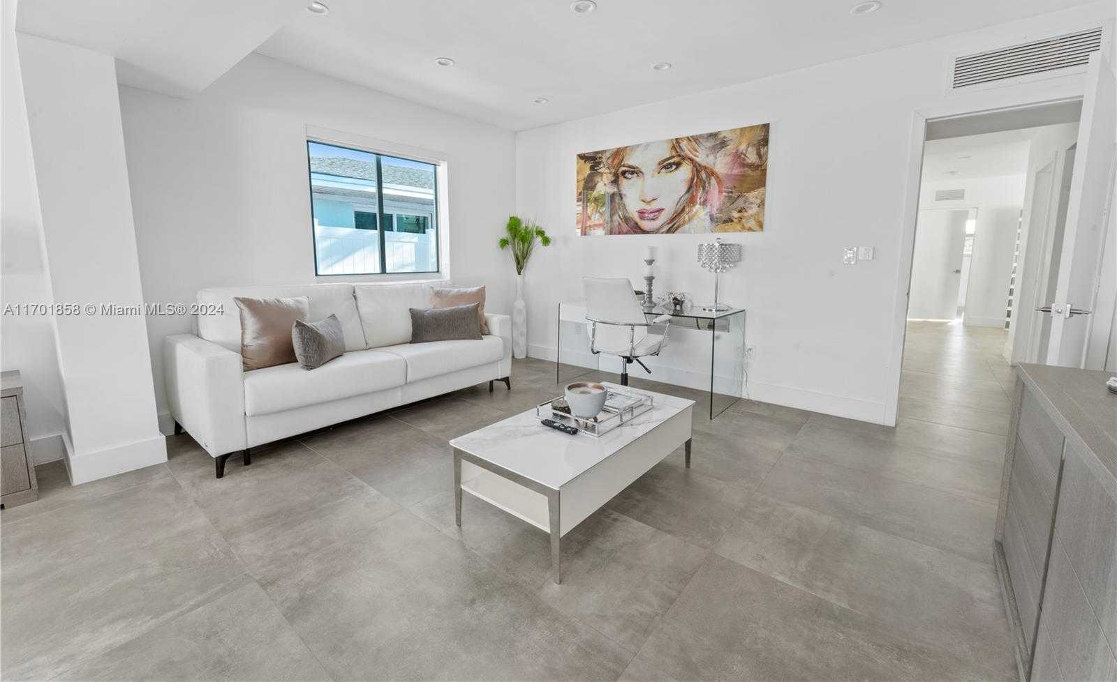 Small Image of 7525 BUCCANEER AVE, North Bay Village Number 23