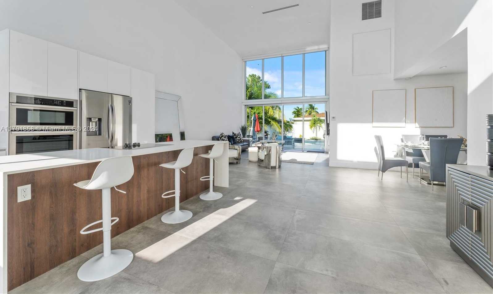Small Image of 7525 BUCCANEER AVE, North Bay Village Number 3