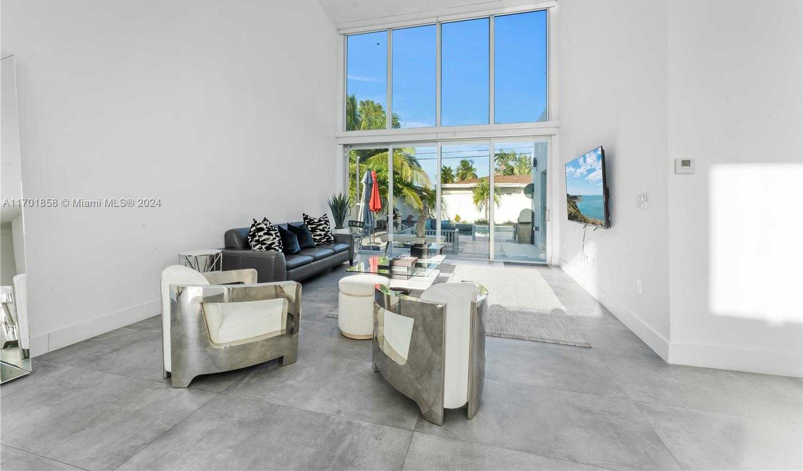 Small Image of 7525 BUCCANEER AVE, North Bay Village Number 9