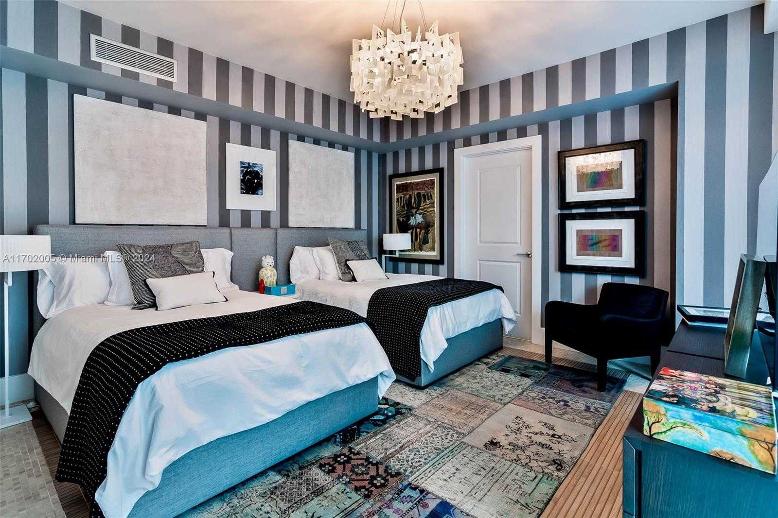 Small Image of 3737 COLLINS AVE #S-203, Miami Beach Number 11