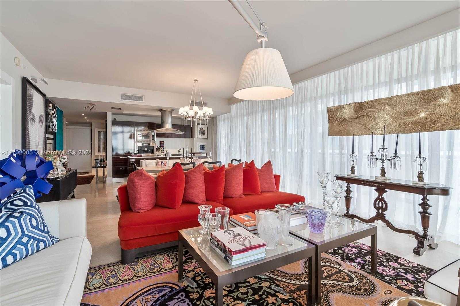 Small Image of 3737 COLLINS AVE #S-203, Miami Beach Number 6