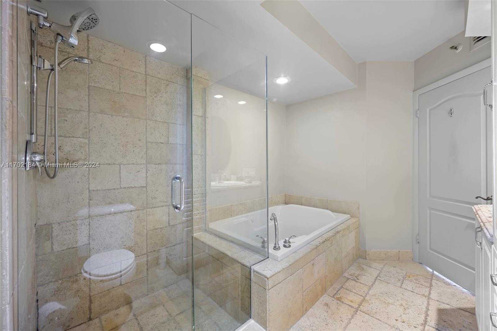 Small Image of 20185 EAST COUNTRY CLUB DR #1104, Aventura Number 17