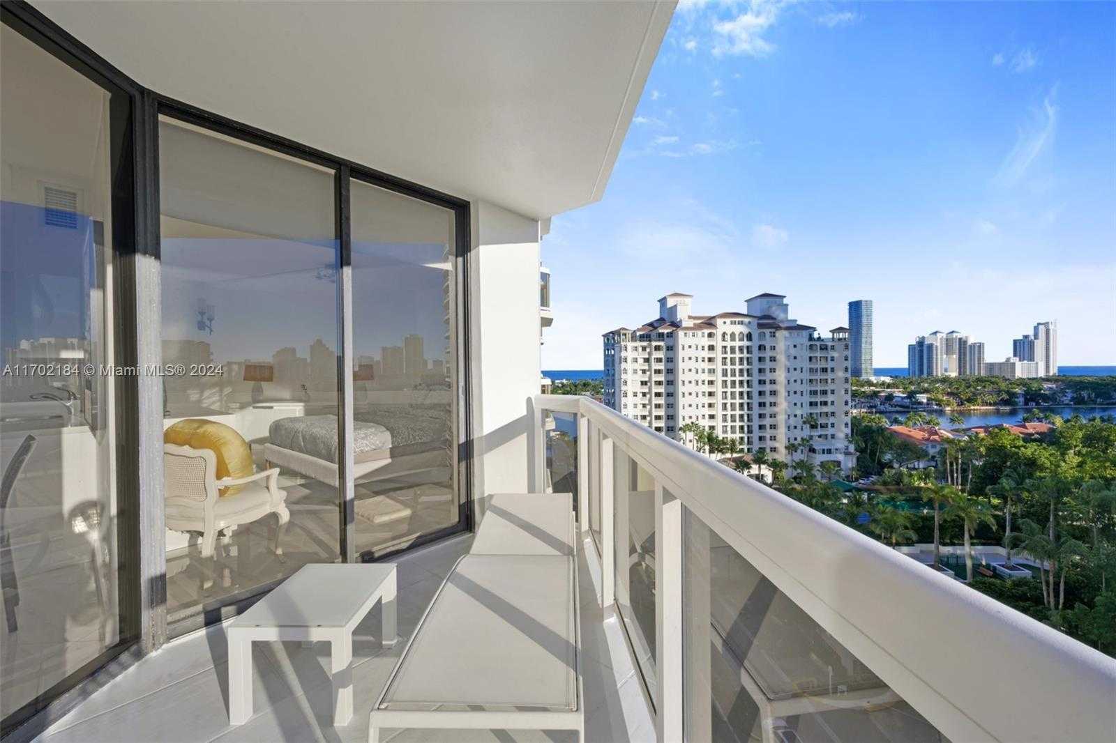 Small Image of 20185 EAST COUNTRY CLUB DR #1104, Aventura Number 4