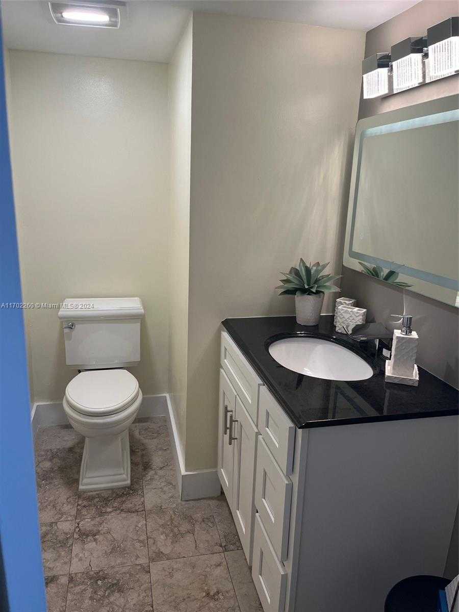 Small Image of 555 NORTH EAST 15TH ST #22F, Miami Number 12
