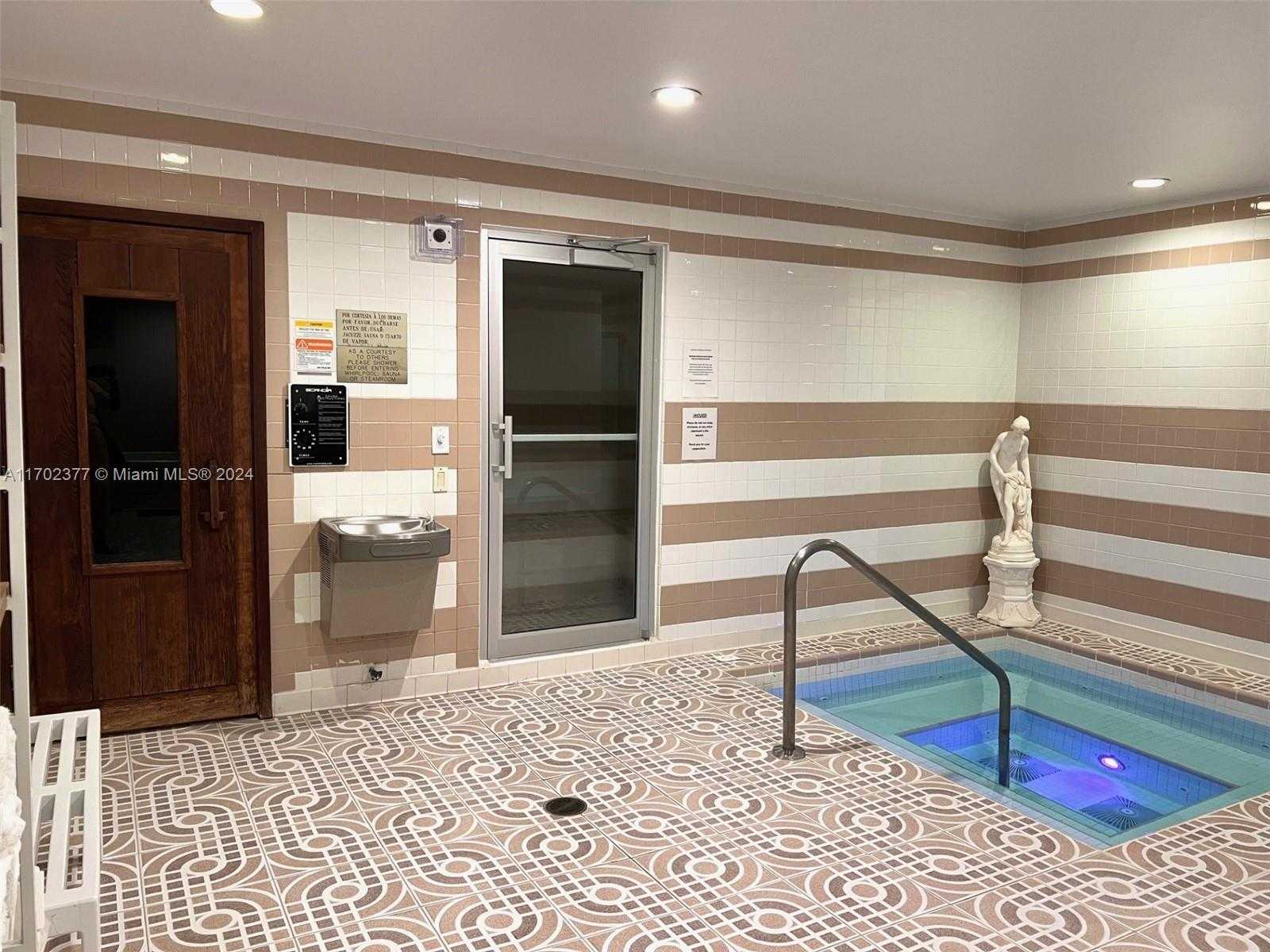 Small Image of 10101 COLLINS AVE #7D, Bal Harbour Number 44