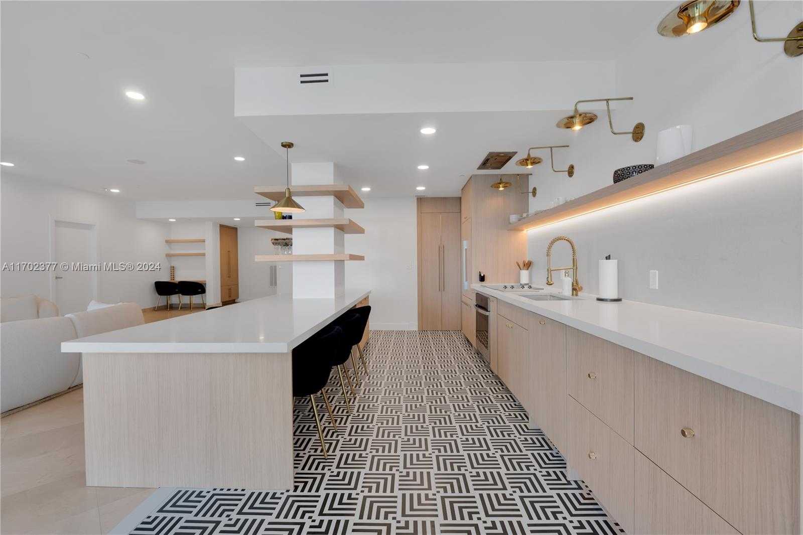 Small Image of 10101 COLLINS AVE #7D, Bal Harbour Number 9