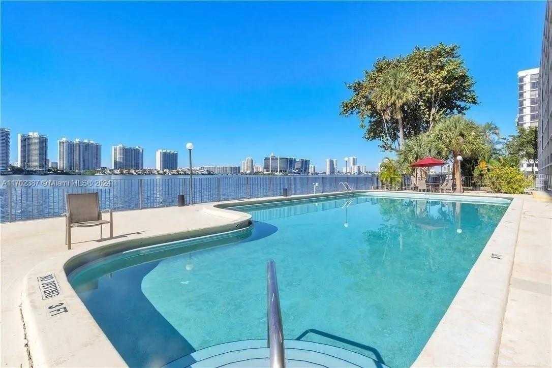 Small Image of 17600 NORTH BAY RD #N905, Sunny Isles Beach Number 23