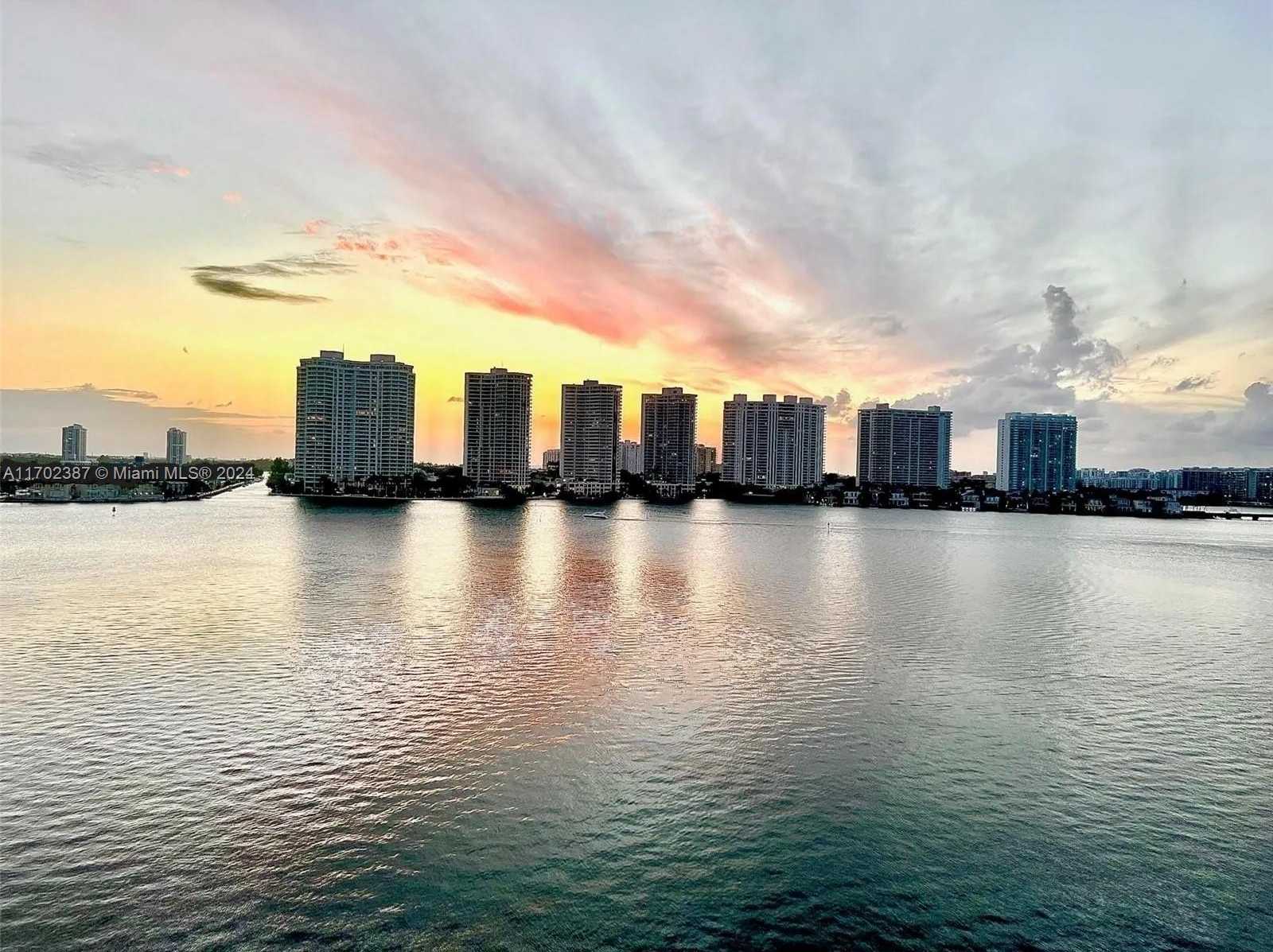 Small Image of 17600 NORTH BAY RD #N905, Sunny Isles Beach Number 26