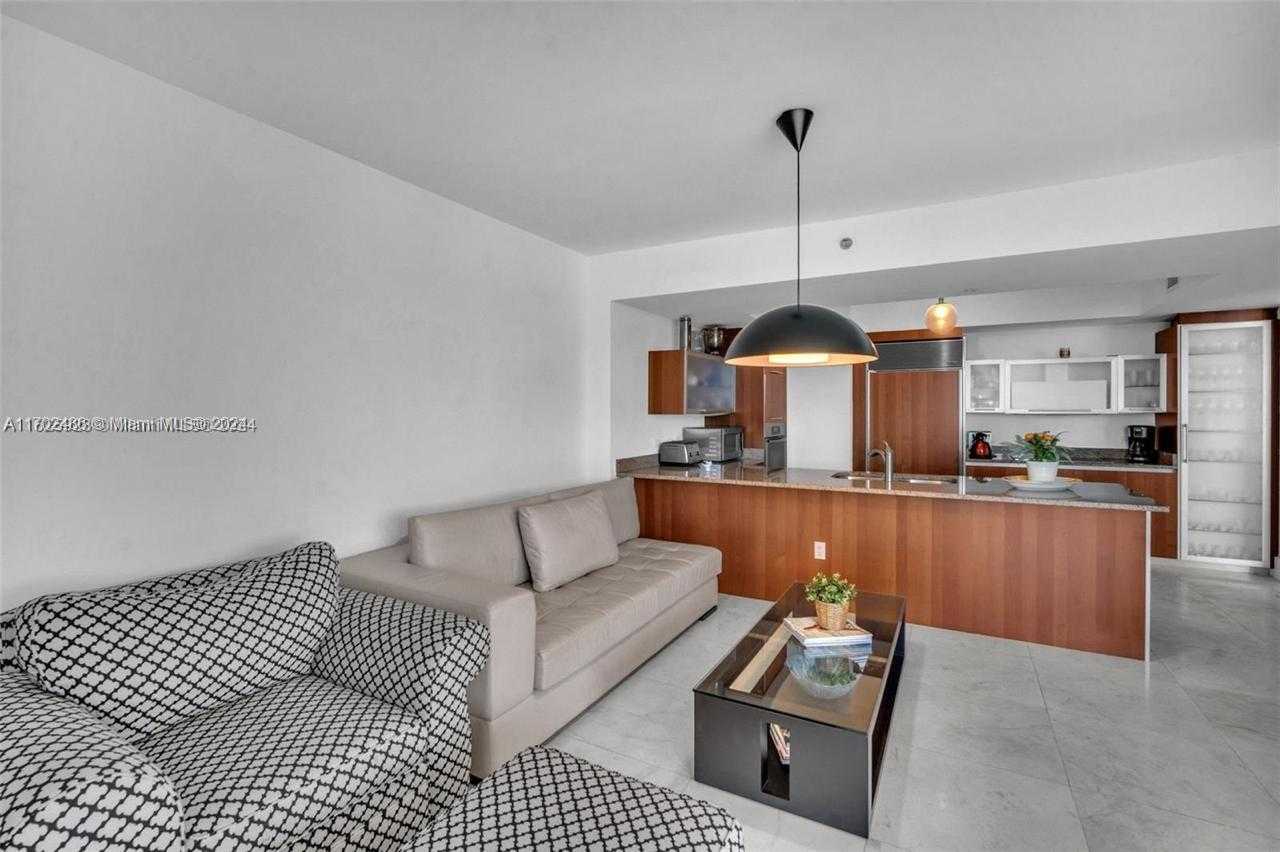 Small Image of 17201 COLLINS AVE #3708, Sunny Isles Beach Number 6
