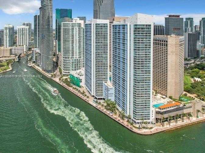 Small Image of 325 SOUTH BISCAYNE BLVD #4322, Miami Number 23