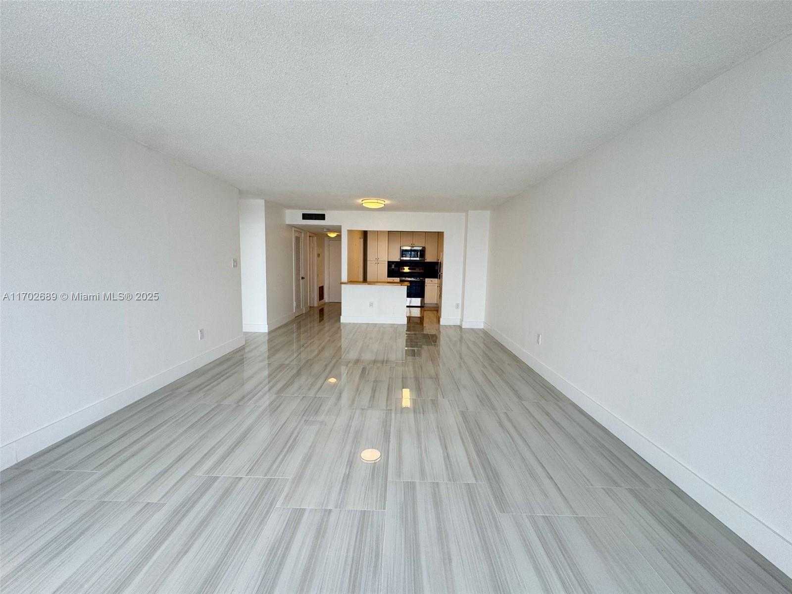 Small Image of 18021 BISCAYNE BLVD #803, Aventura Number 6
