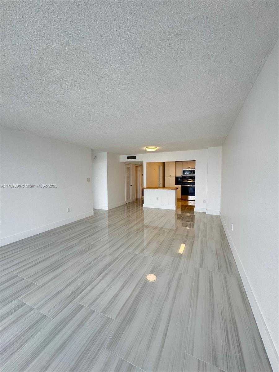 Small Image of 18021 BISCAYNE BLVD #803, Aventura Number 8