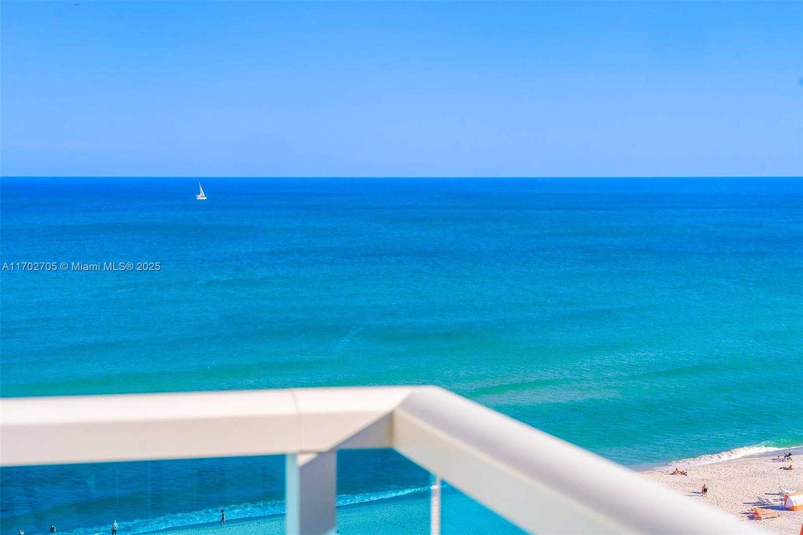 Small Image of 2301 #1209, Miami Beach Number 13