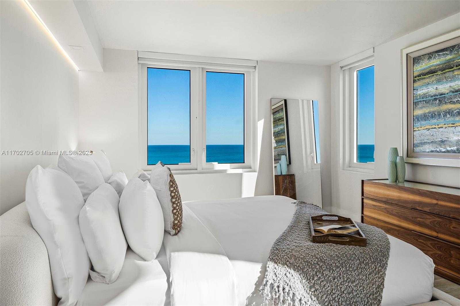 Small Image of 2301 #1209, Miami Beach Number 19