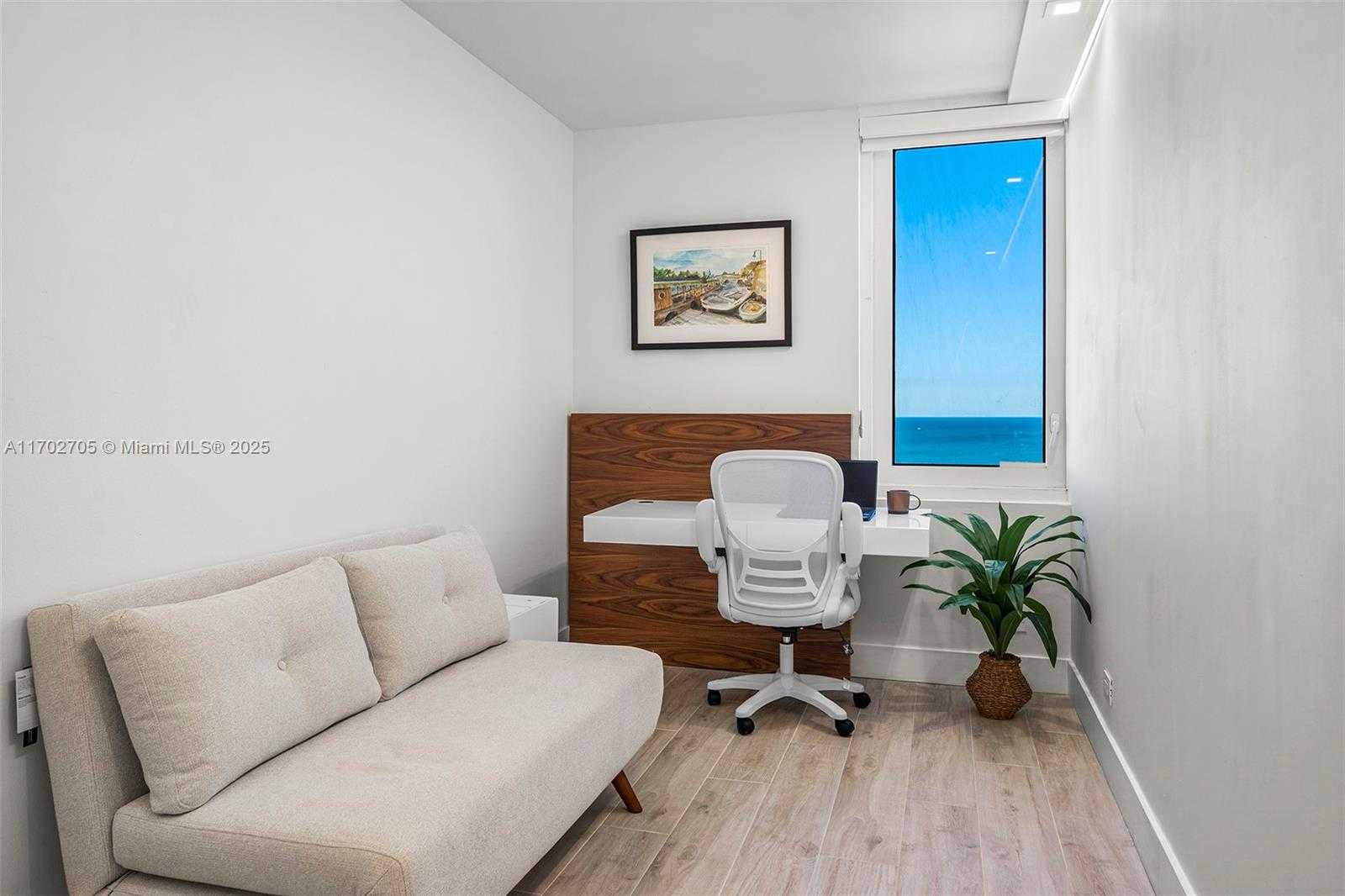 Small Image of 2301 #1209, Miami Beach Number 25