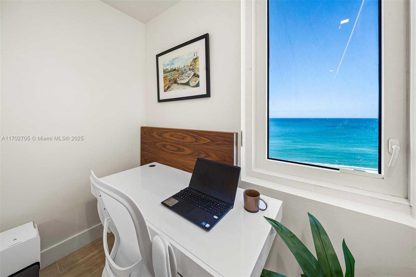 Small Image of 2301 #1209, Miami Beach Number 26
