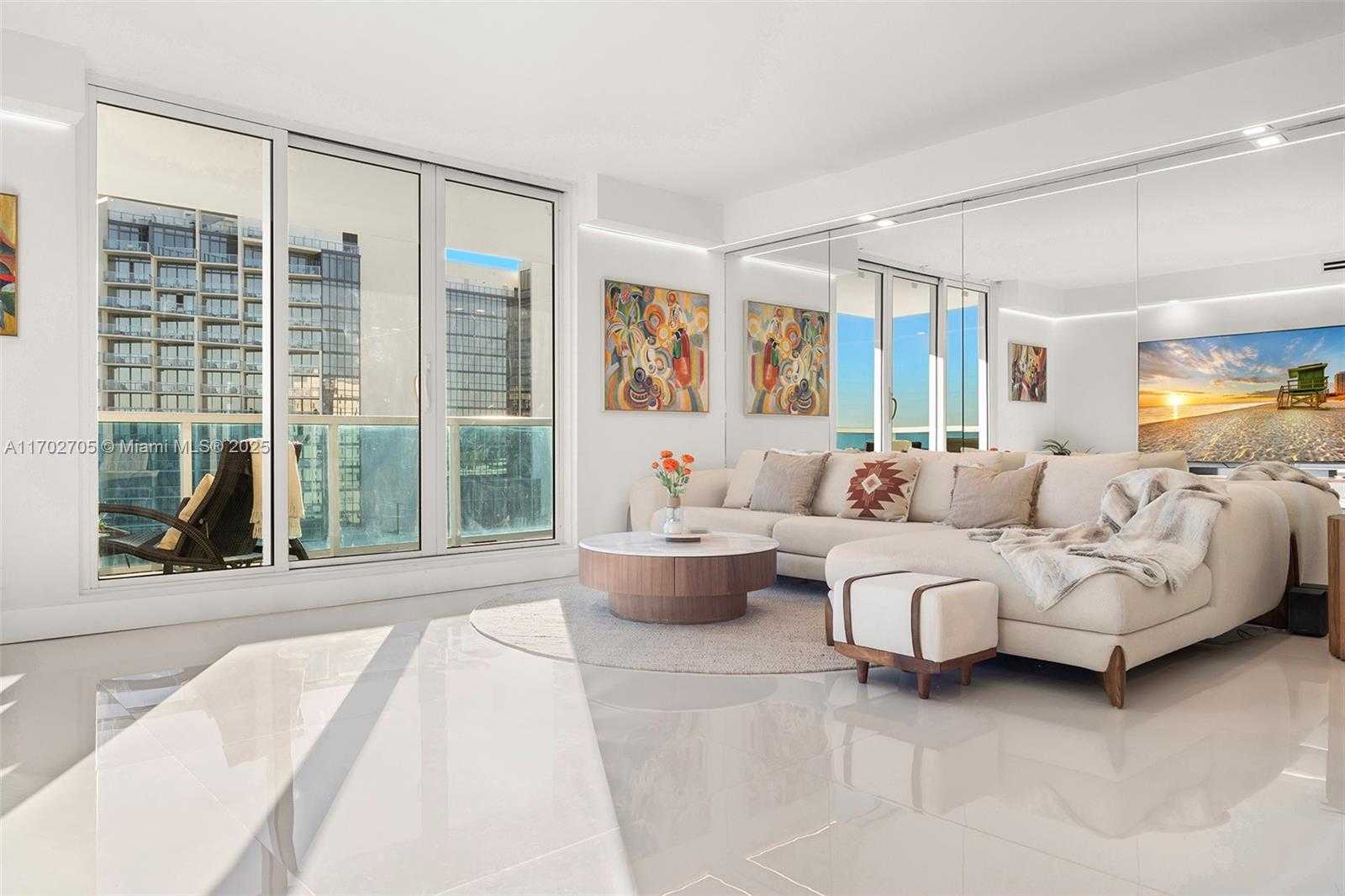 Small Image of 2301 #1209, Miami Beach Number 38