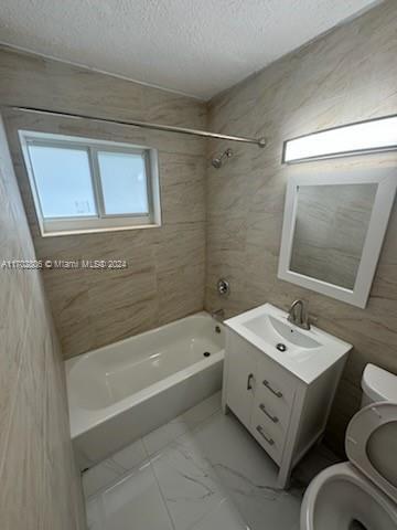 Small Image of 700 NORTH EAST 139TH ST, North Miami Number 10