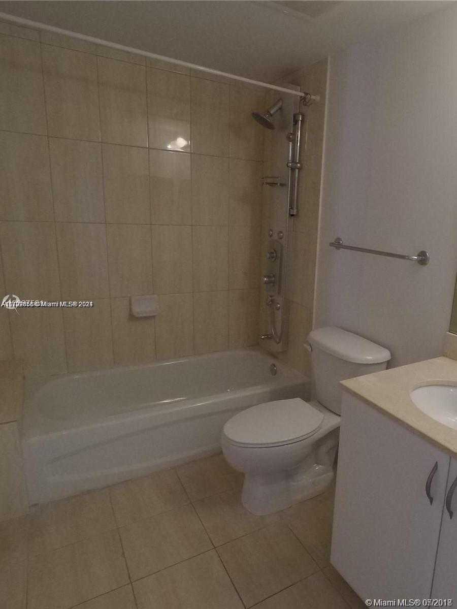 Small Image of 1750 NORTH BAYSHORE DR #3712, Miami Number 10