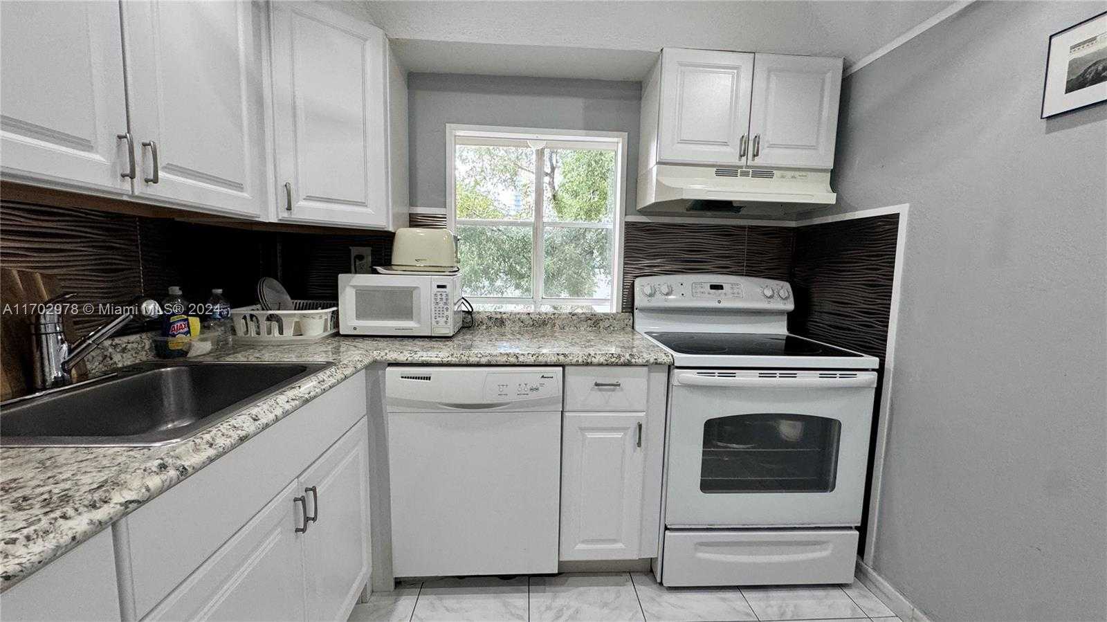 Small Image of 210 172ND ST #329, Sunny Isles Beach Number 29