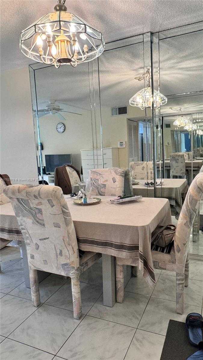 Small Image of 210 172ND ST #329, Sunny Isles Beach Number 3