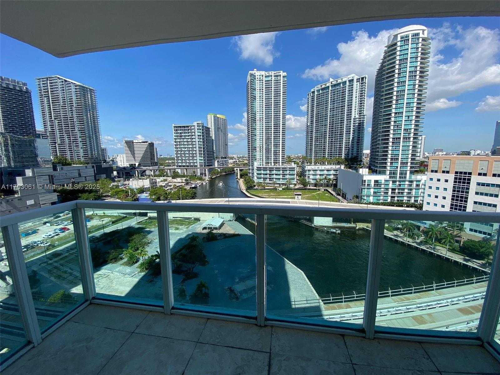 Small Image of 31 SOUTH EAST 5TH ST #1601, Miami Number 13