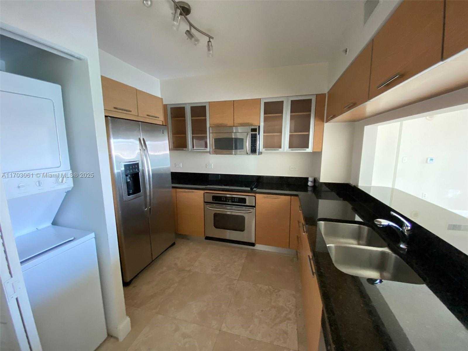 Small Image of 31 SOUTH EAST 5TH ST #1601, Miami Number 5
