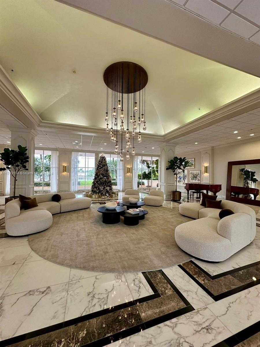 Small Image of 5600 COLLINS AVE #10U, Miami Beach Number 13