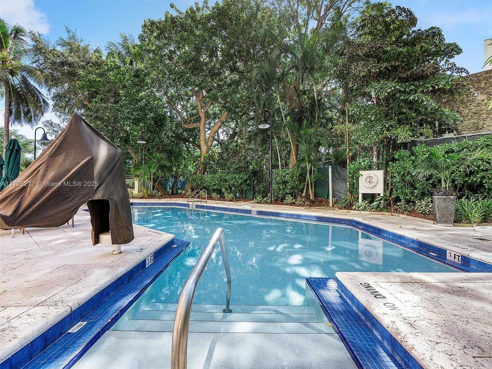 Small Image of 2951 SOUTH BAYSHORE DR #509, Miami Number 20