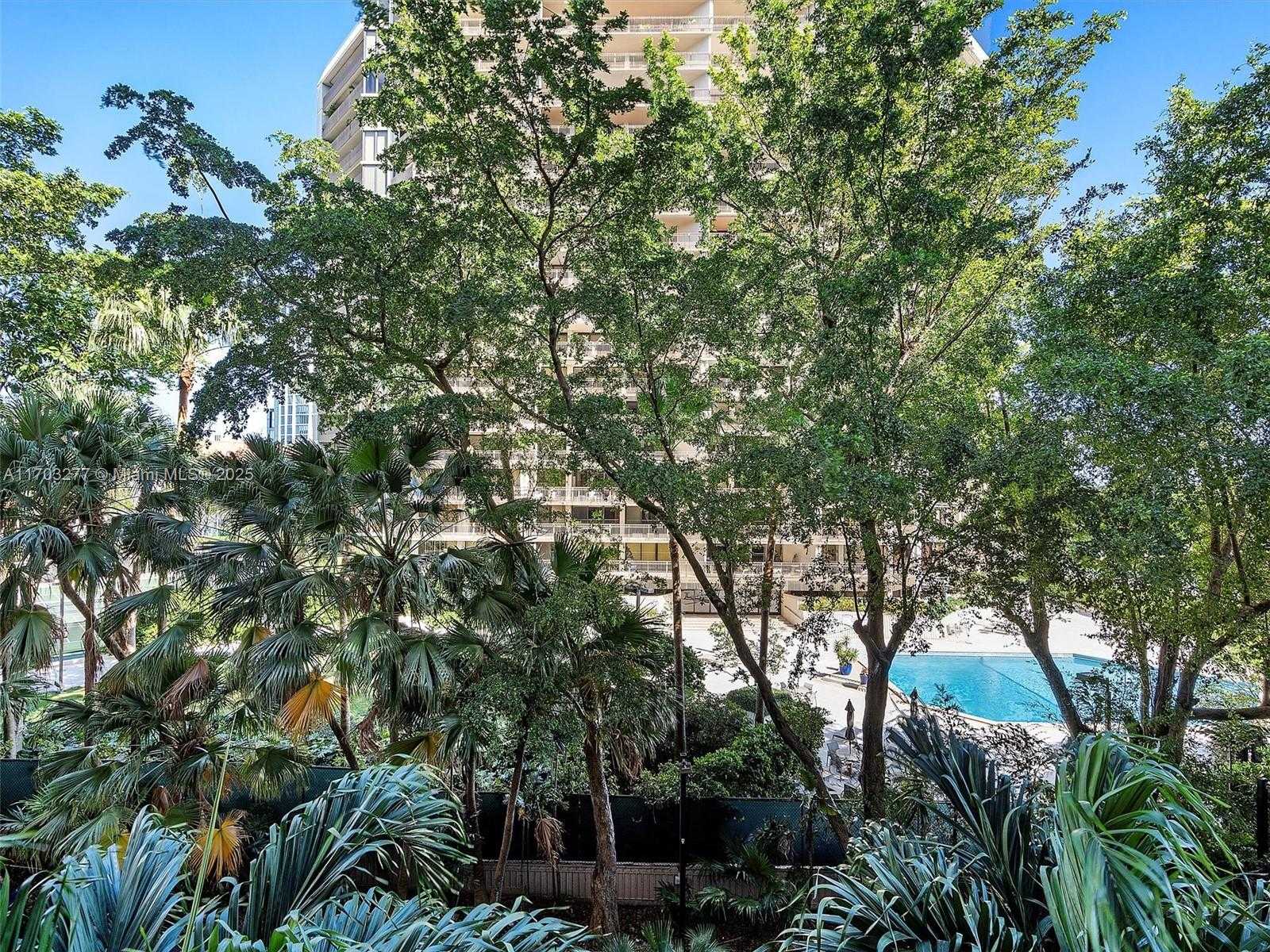 Small Image of 2951 SOUTH BAYSHORE DR #509, Miami Number 32