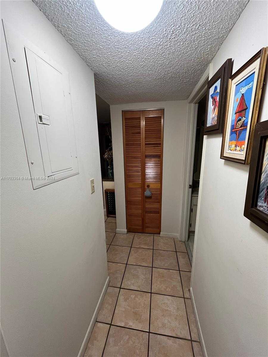 Small Image of 8800 SOUTH WEST 123 CT #J204, Miami Number 14