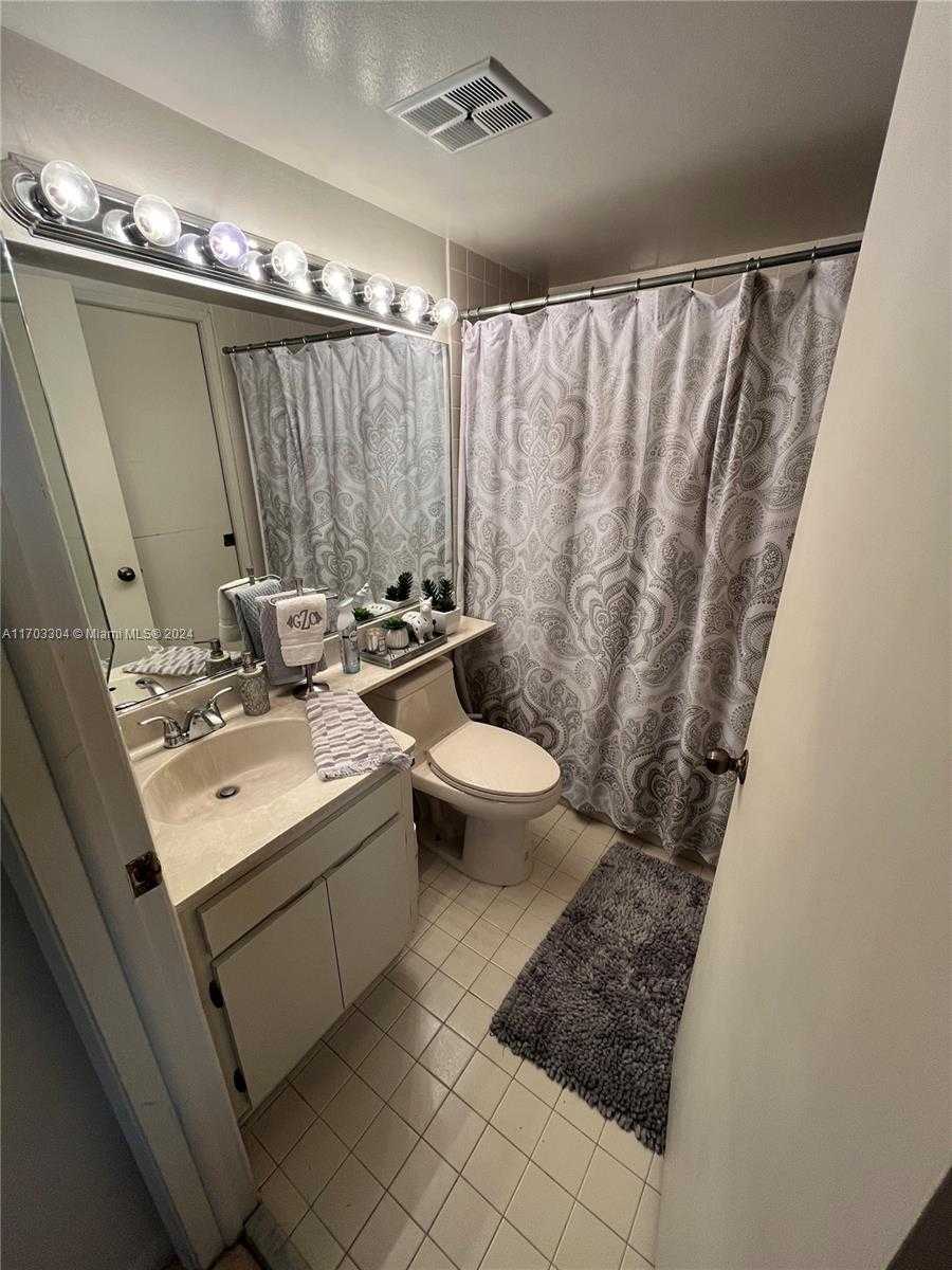 Small Image of 8800 SOUTH WEST 123 CT #J204, Miami Number 17