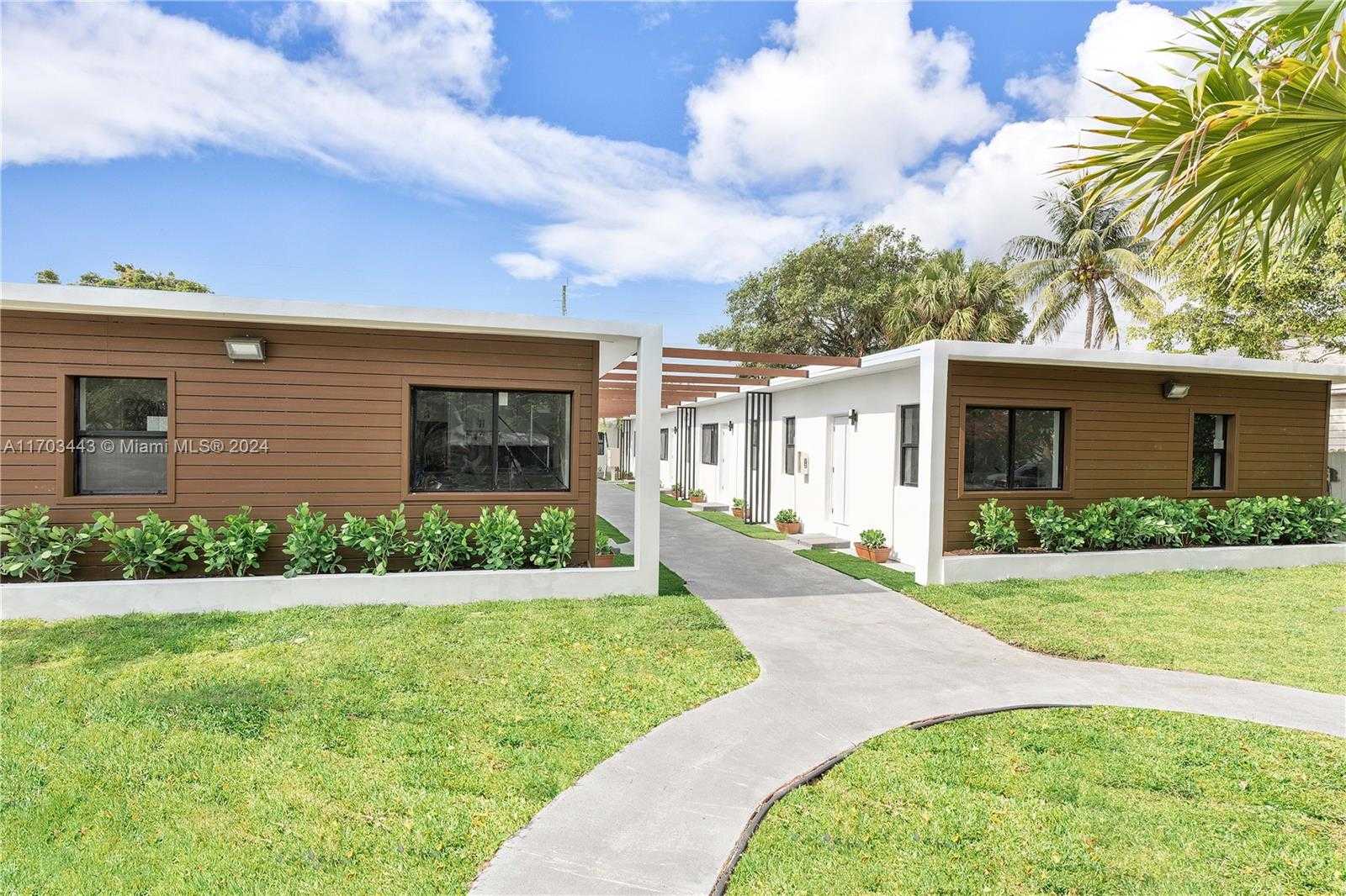 Small Image of 1946 PIERCE ST #1, Hollywood Number 4
