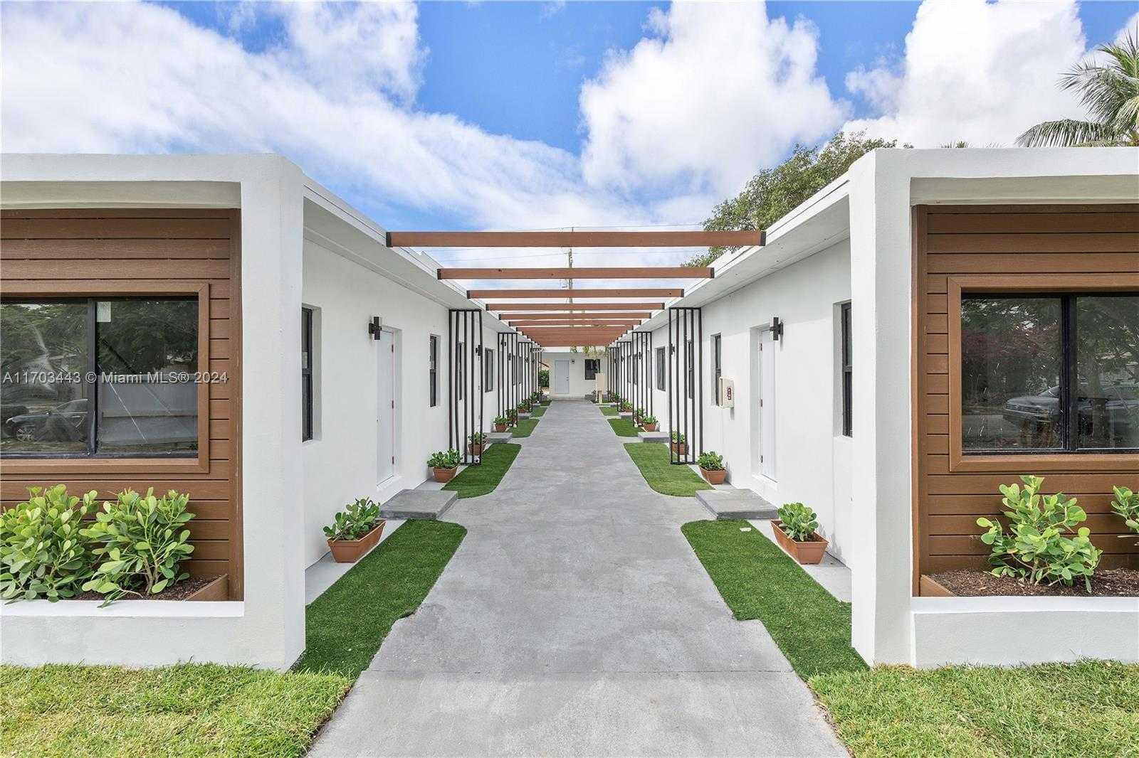 Small Image of 1946 PIERCE ST #1, Hollywood Number 6