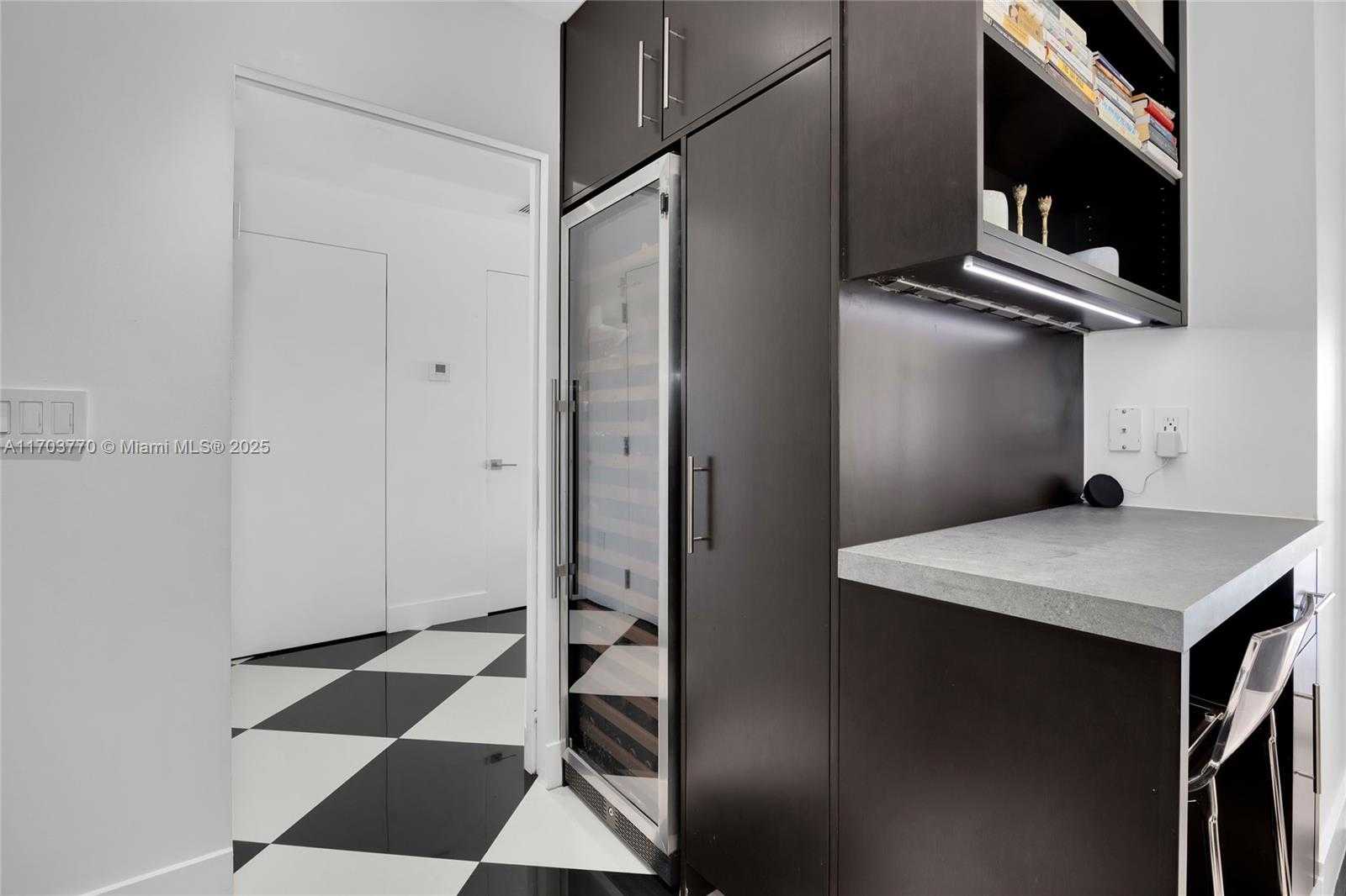 Small Image of 1800 NORTH EAST 114TH ST #PH05, Miami Number 18