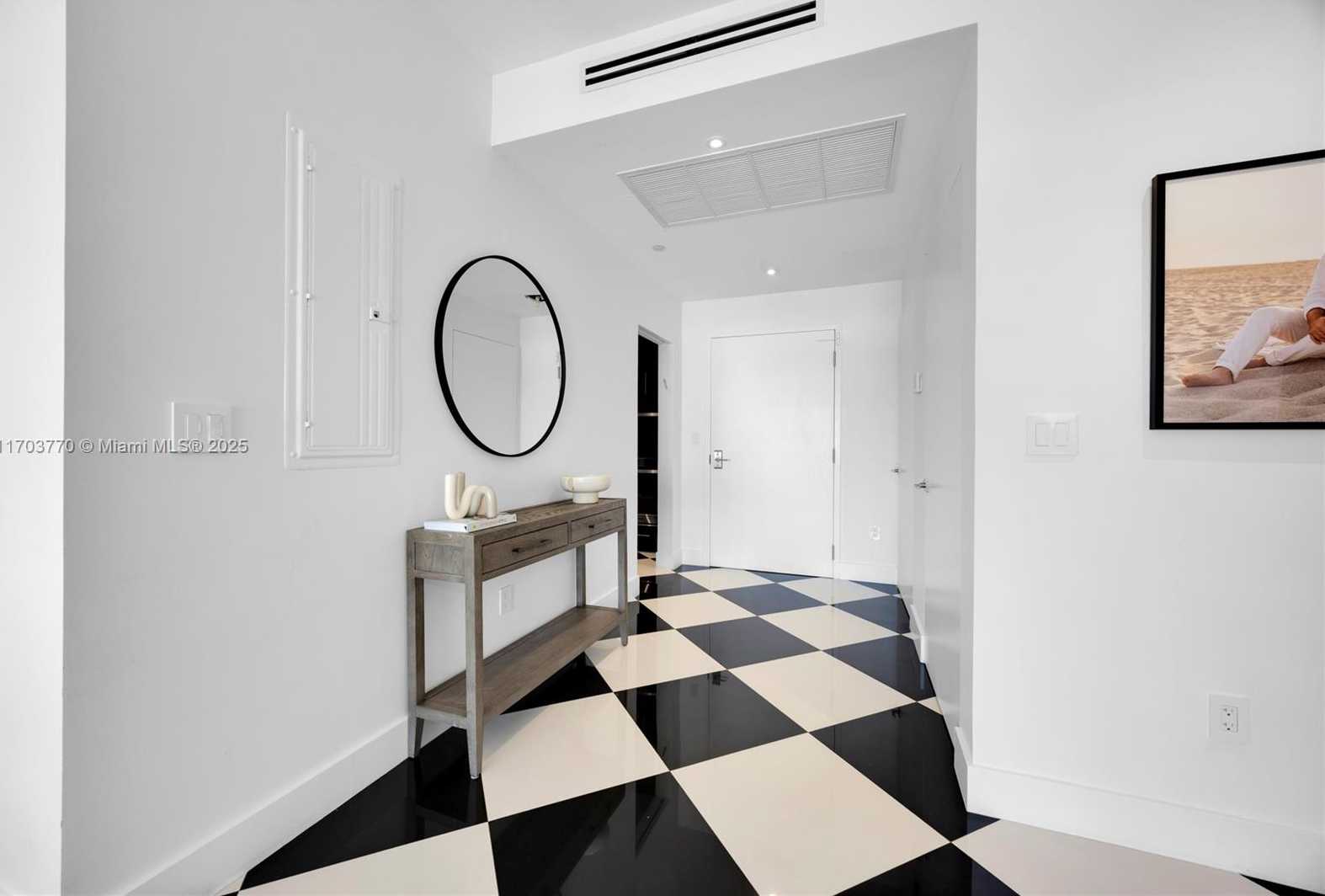 Small Image of 1800 NORTH EAST 114TH ST #PH05, Miami Number 19