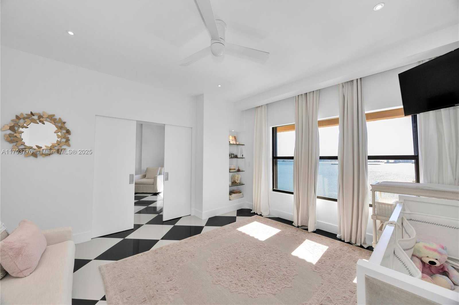 Small Image of 1800 NORTH EAST 114TH ST #PH05, Miami Number 27