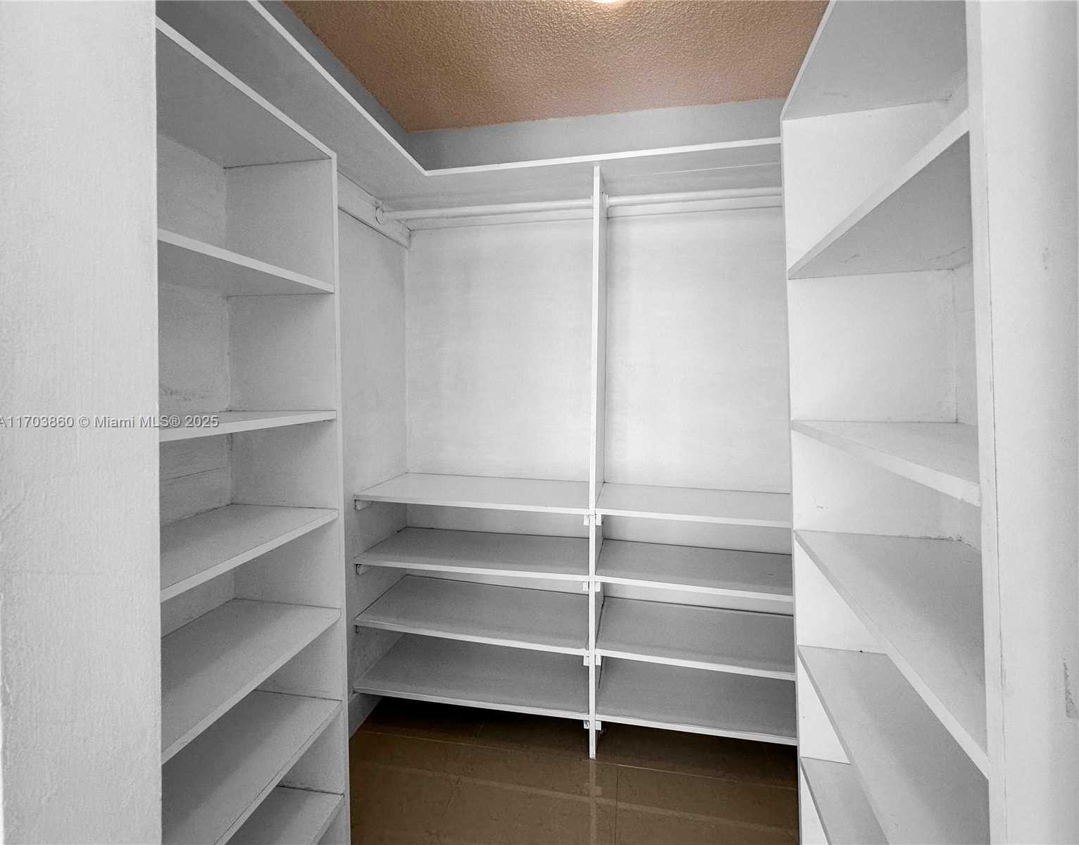 Small Image of 17021 NORTH BAY RD #426, Sunny Isles Beach Number 13