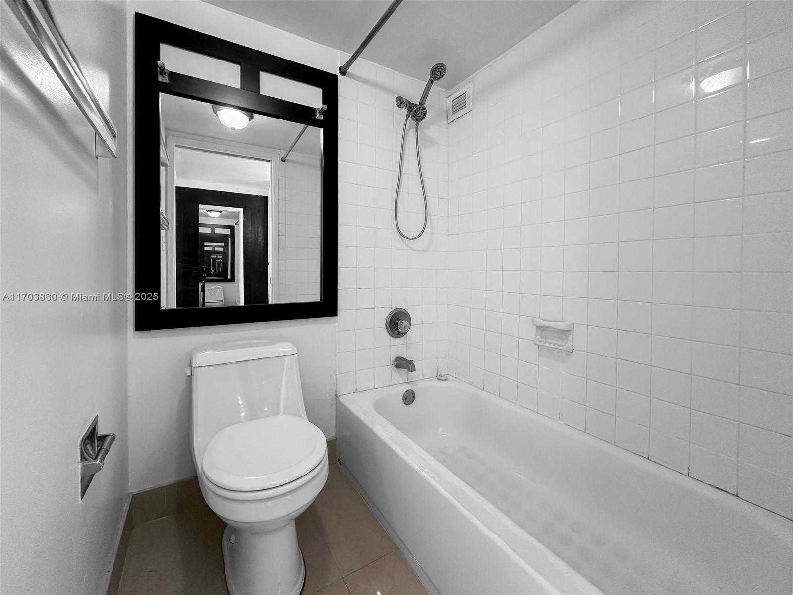 Small Image of 17021 NORTH BAY RD #426, Sunny Isles Beach Number 15