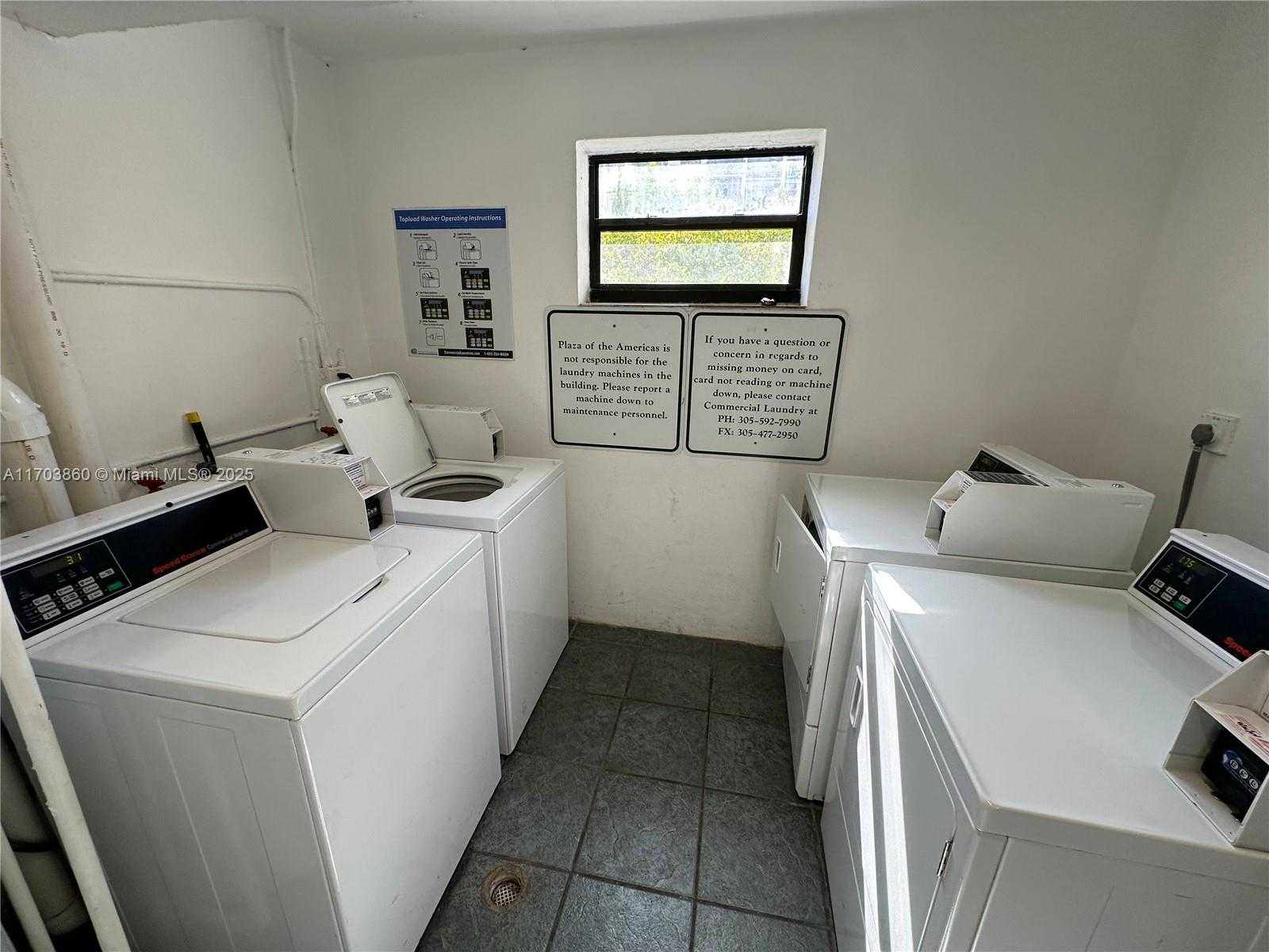 Small Image of 17021 NORTH BAY RD #426, Sunny Isles Beach Number 32