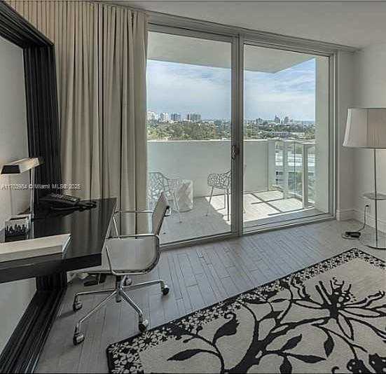 Small Image of 1100 WEST AVE #517, Miami Beach Number 26