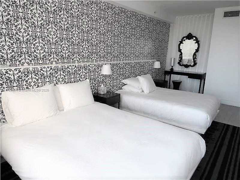 Small Image of 1100 WEST AVE #517, Miami Beach Number 3