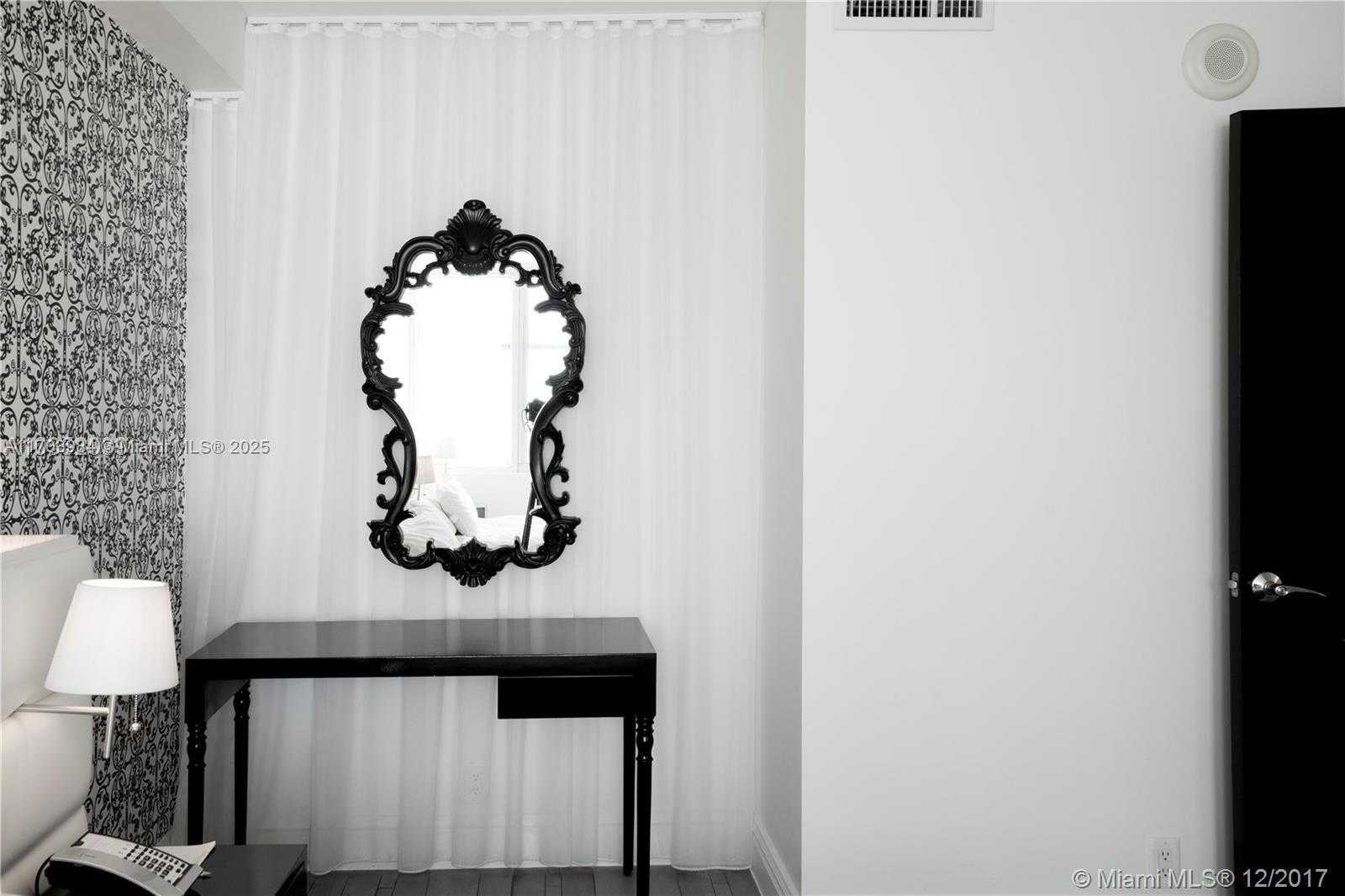 Small Image of 1100 WEST AVE #517, Miami Beach Number 7